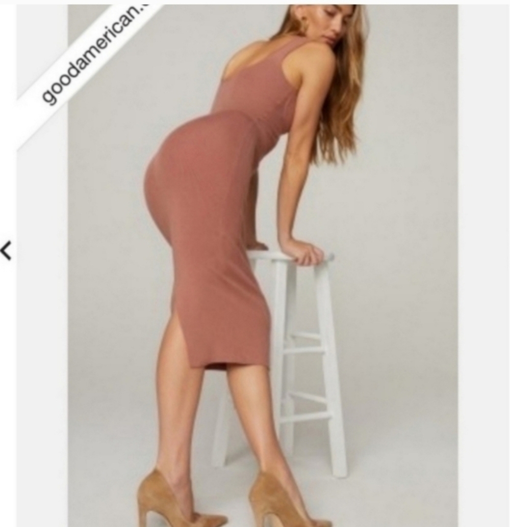 Good American Strut Midi Ribbed Pink Skirt